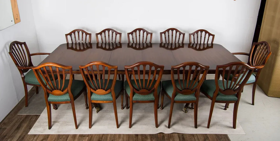 How to Choose the Right Antique Dining Table and Chairs