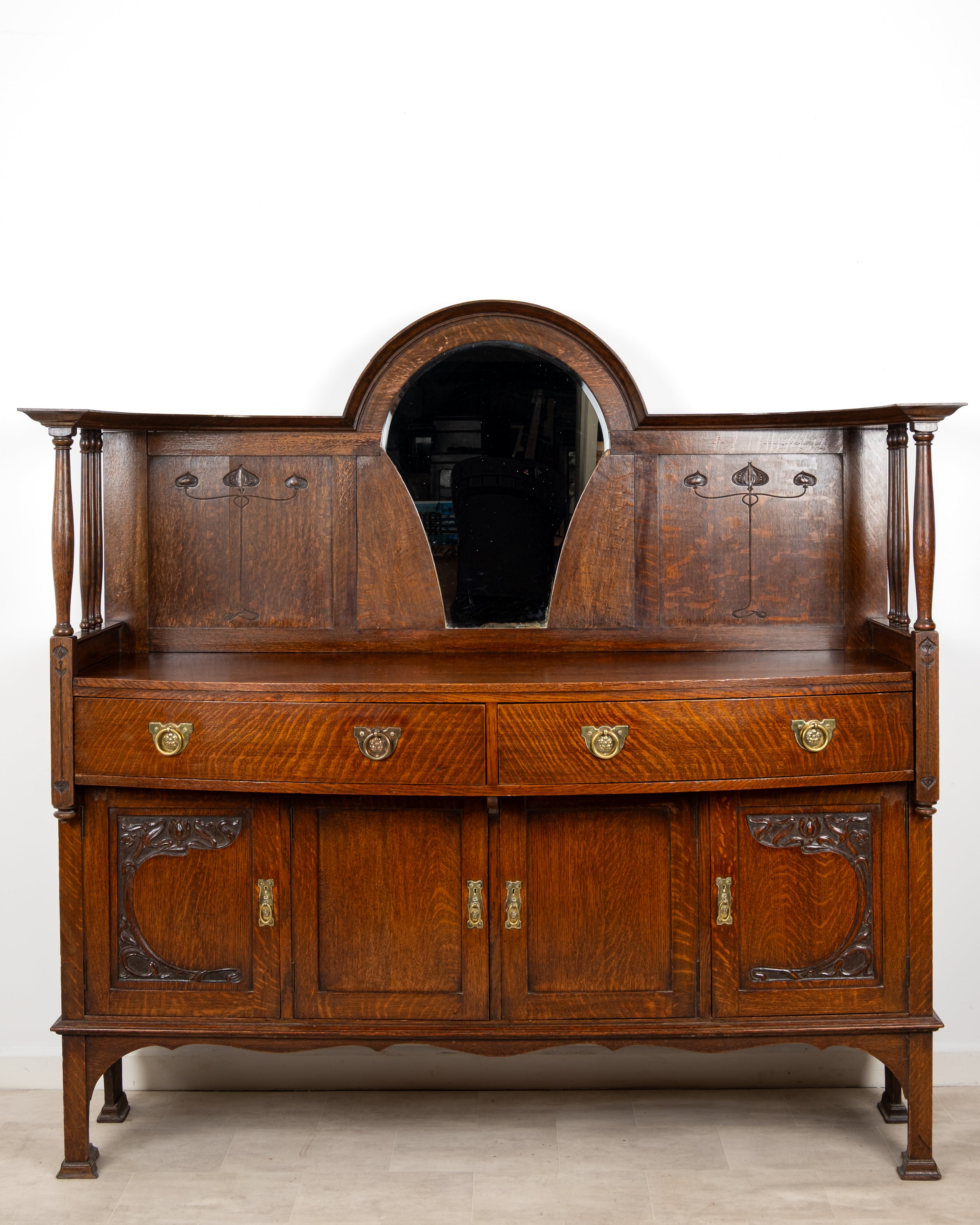 Antique Arts and Crafts oak sideboard with shaped mirror circa 1900