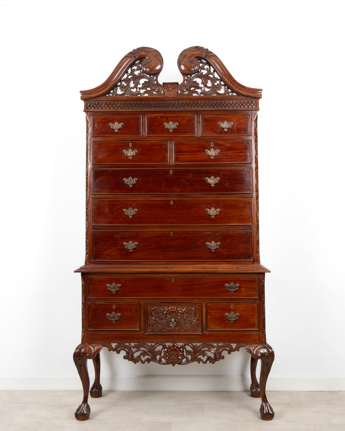 Vintage mahogany Chippendale style chest on chest tallboy