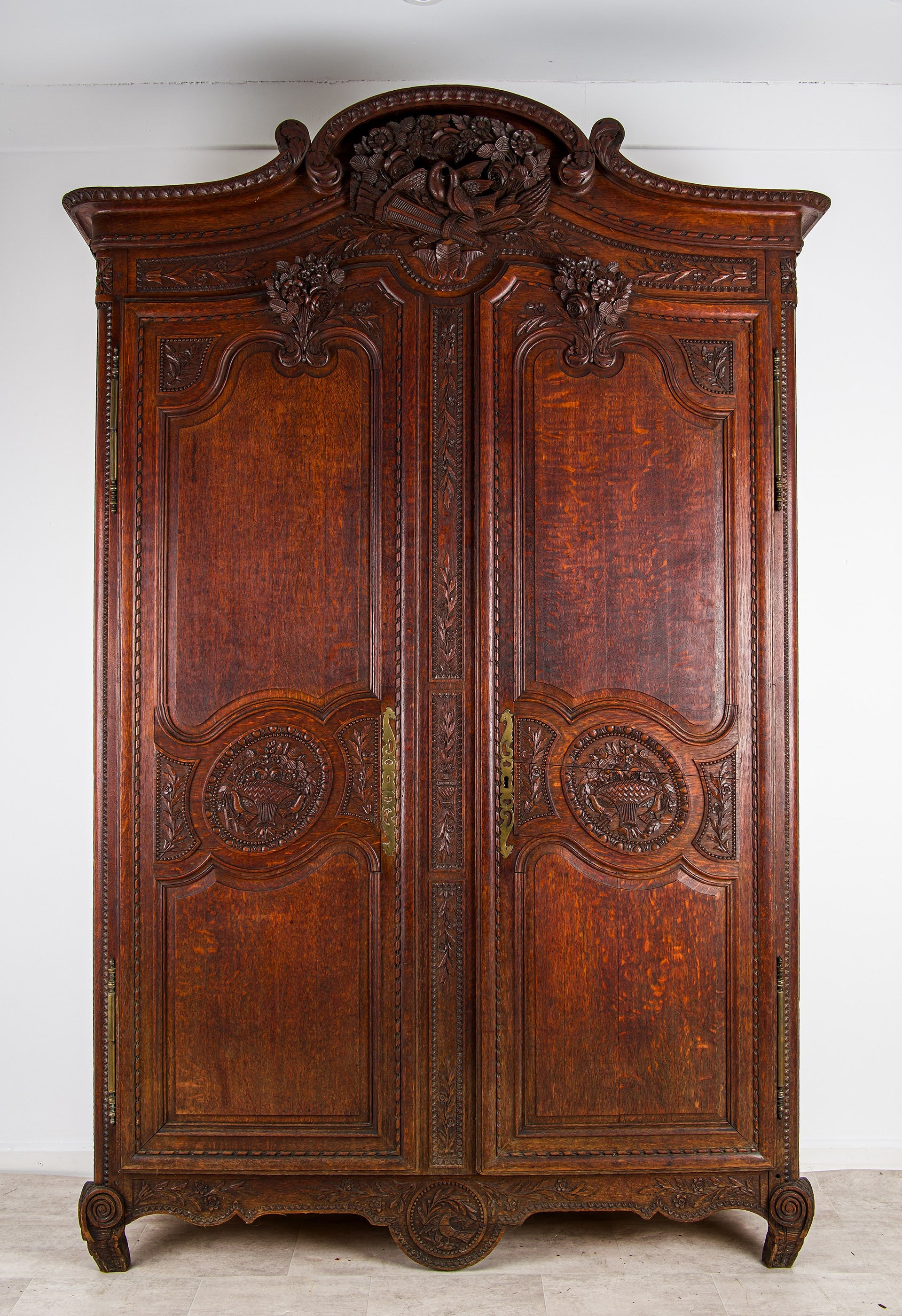 Large Antique French Carved Oak Armoire Wardrobe - 19th Century Louis XV Style Cabinet