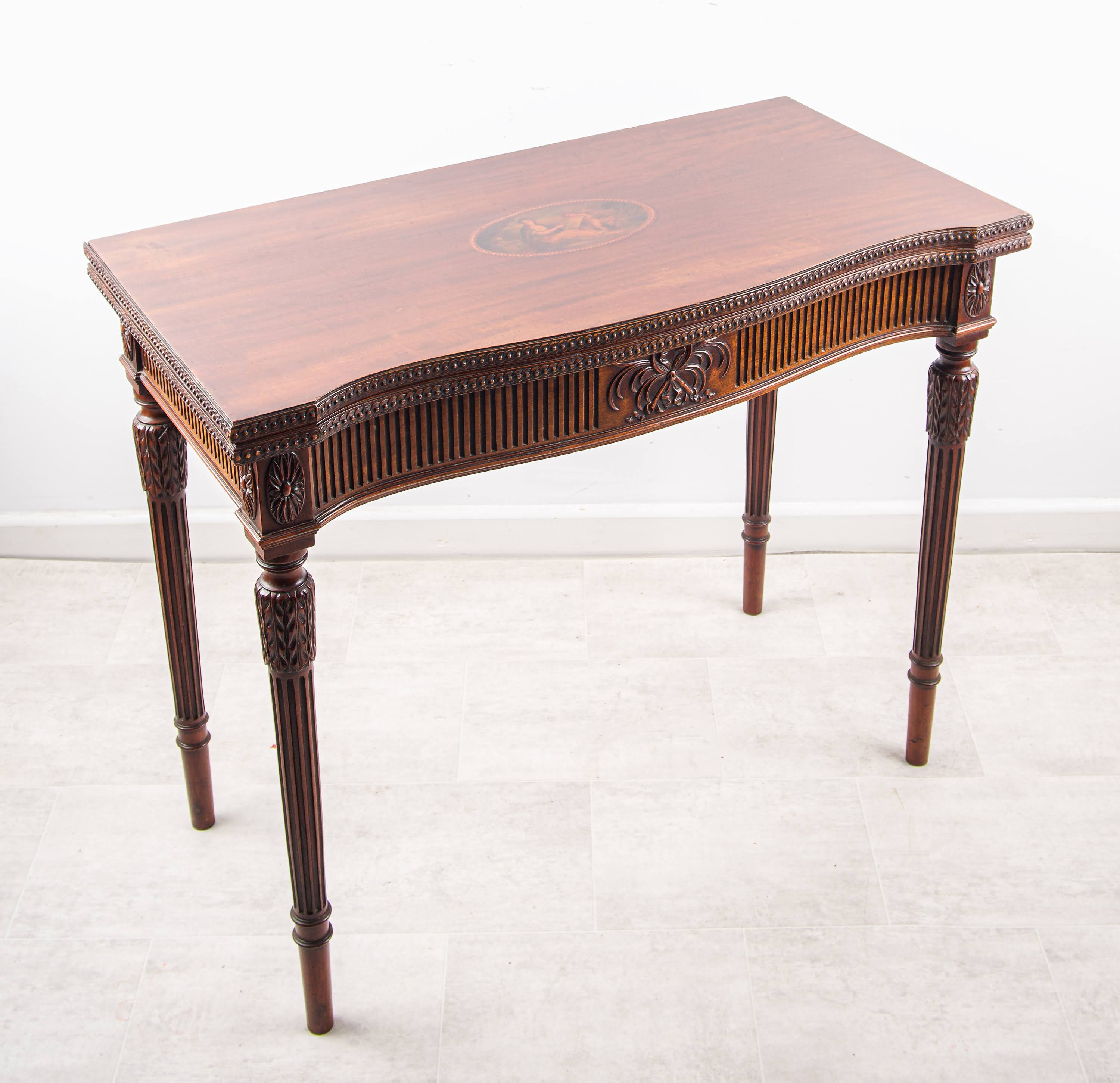 Fine Edwardian Hepplewhite Style Mahogany Fold-over Card Table C.1910