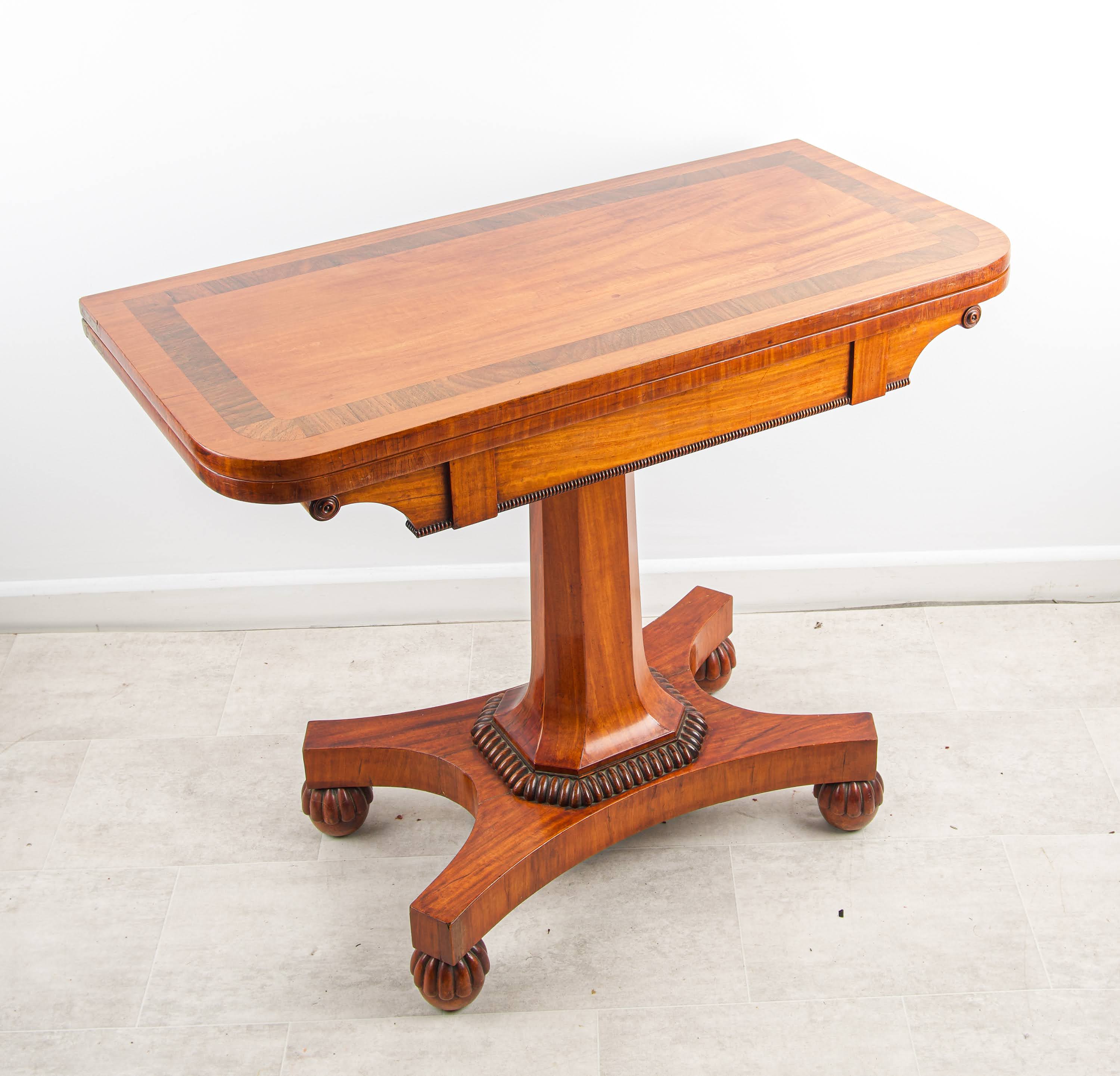 Antique Regency Satinwood & Mahogany Card Table - West Indian Satinwood Games Table on Pedestal Base c.1820